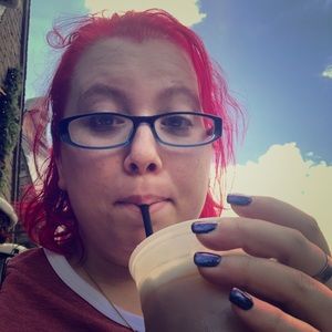 Meet your Posher, Lynn-marie